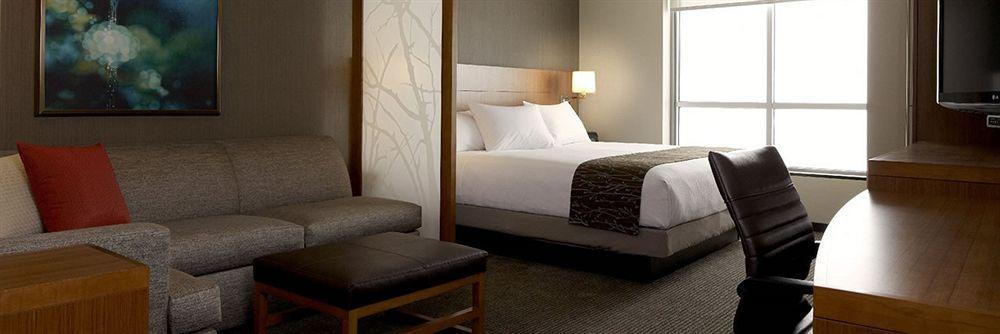 Hyatt Place Charlotte Downtown Экстерьер фото